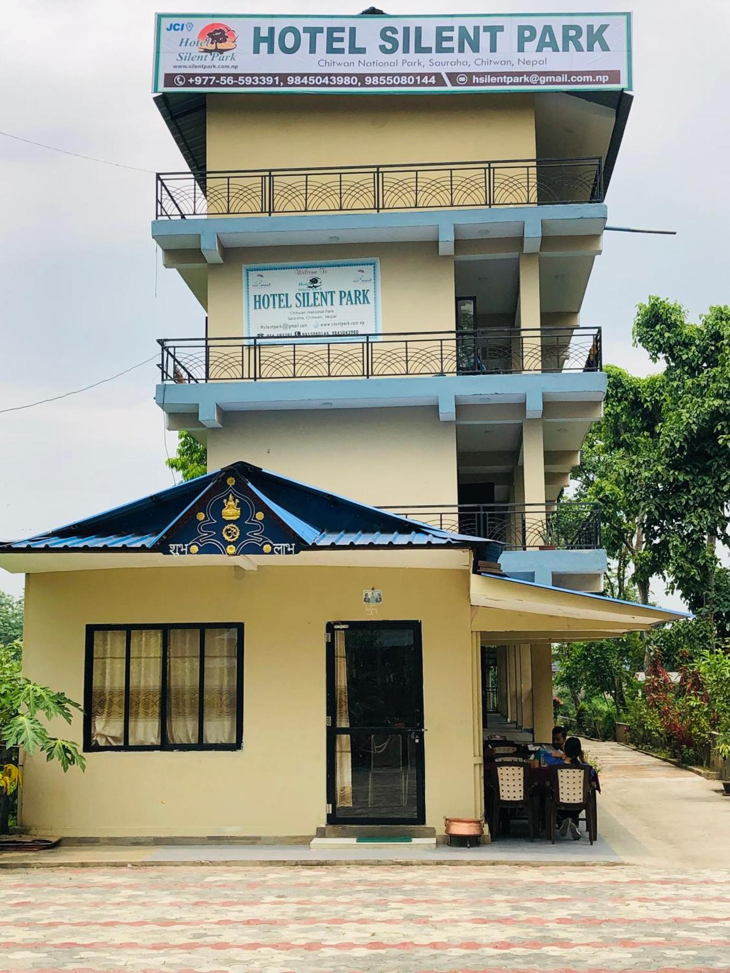 Silent Park Hotel Sauraha Kültér fotó