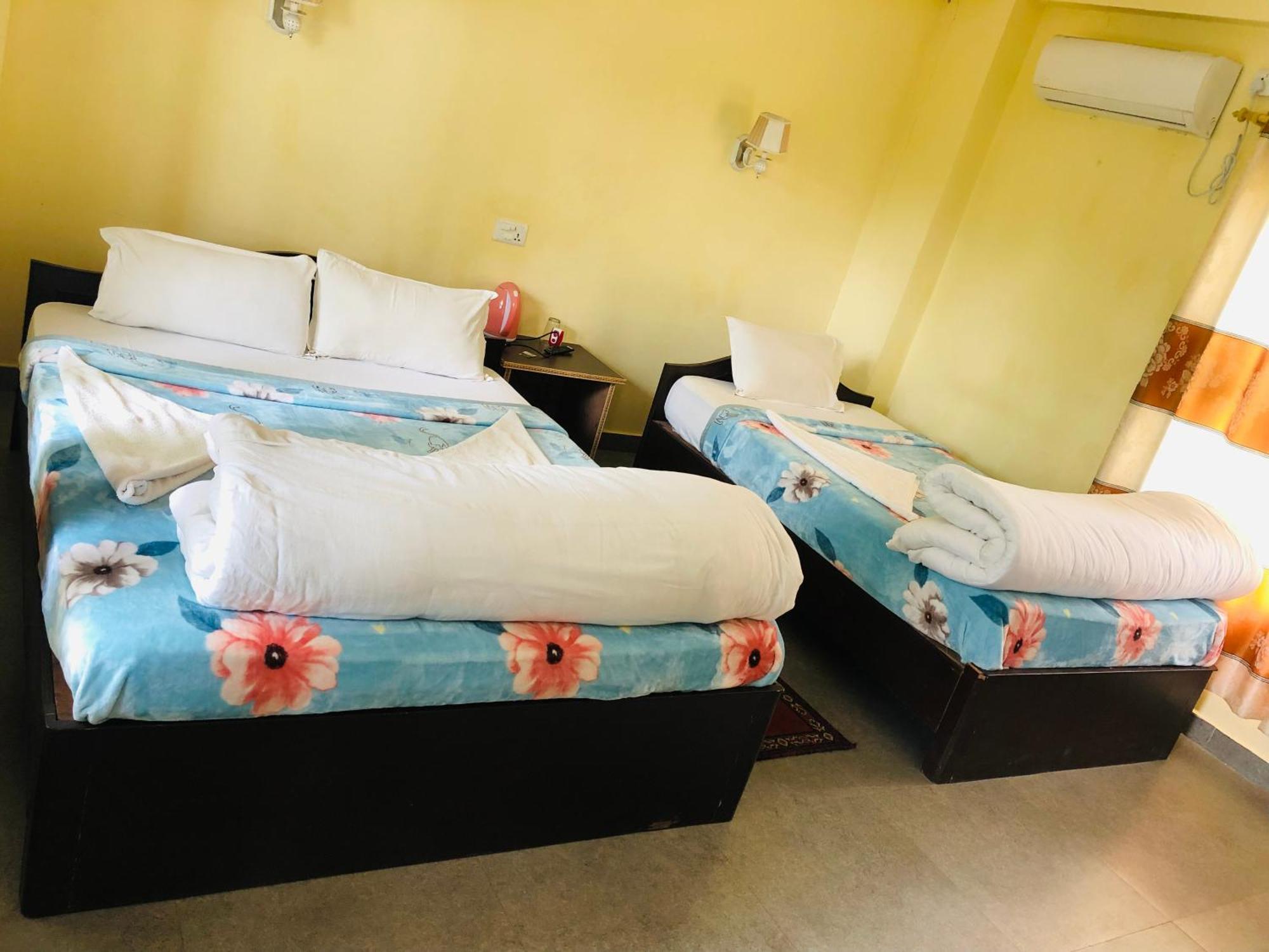 Silent Park Hotel Sauraha Kültér fotó